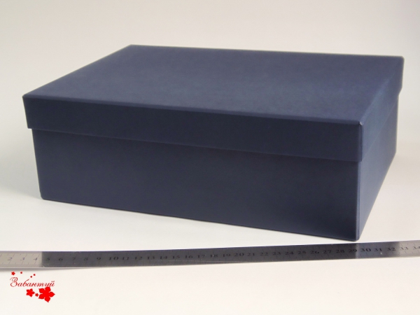 Подарочная коробка со съемной крышкой. Цвет темно-синий. Размер 30*20*10 см












