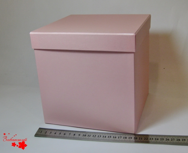 Размер 20x20x20 см. Подарочная коробка. Цвет розовый. 








